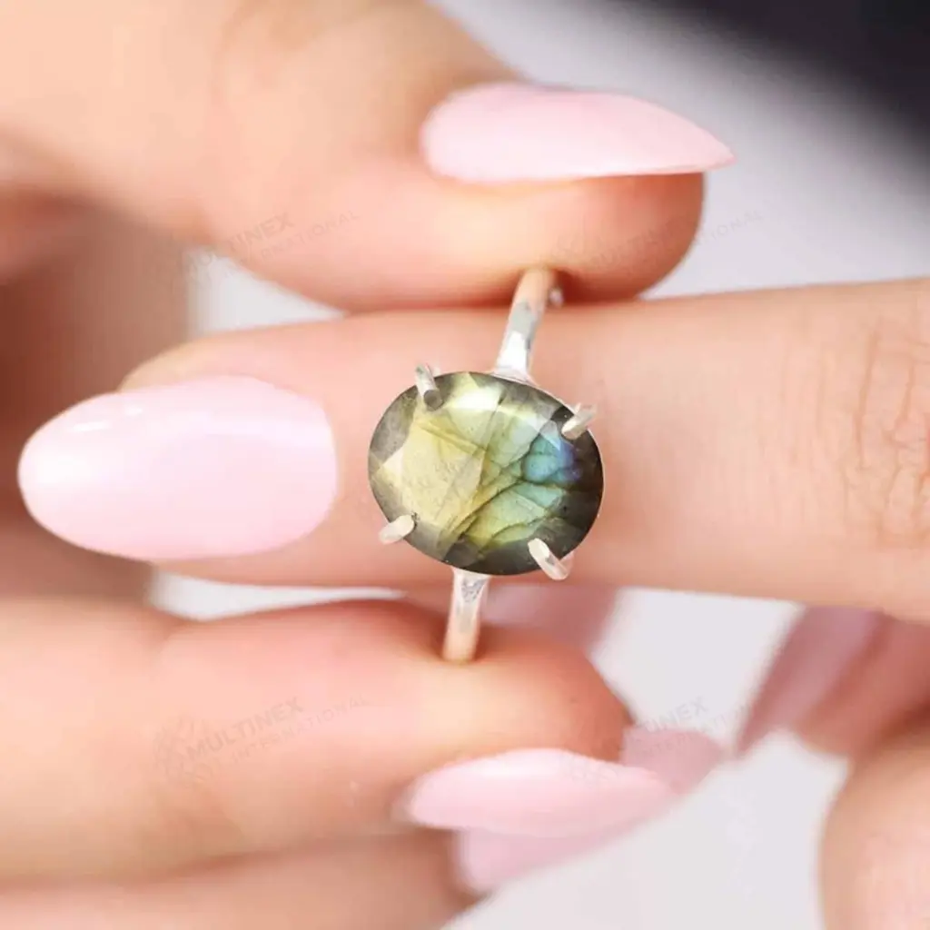 Labrodorite Ring - Multinex International (4).webp